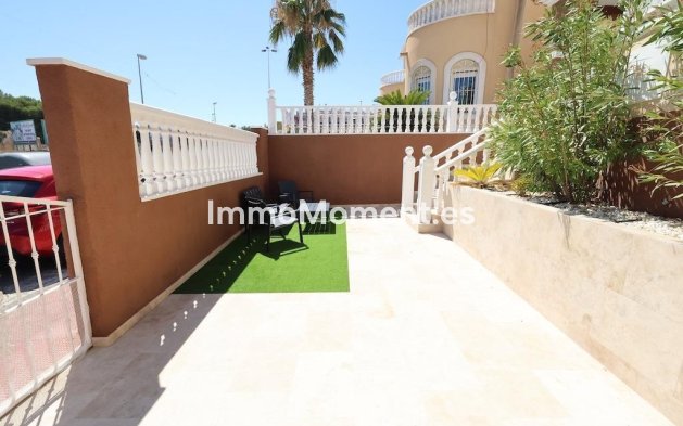 Bestaande woning - Vrijstaande villa - Orihuela - Orihuela Costa
