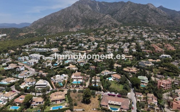 Wiederverkauf - Grundstück - Marbella - Nagüeles