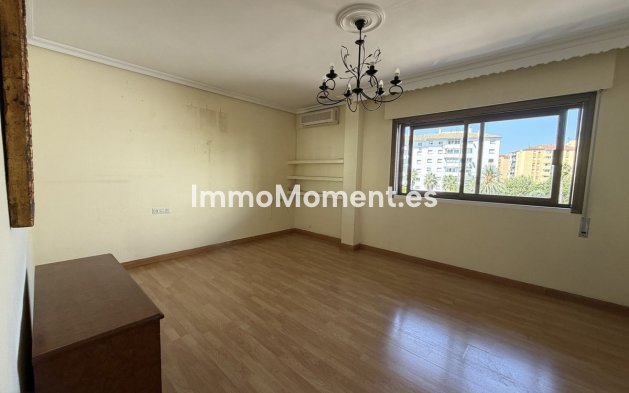 Wiederverkauf - Wohnung - Marbella - San Pedro de Alcántara