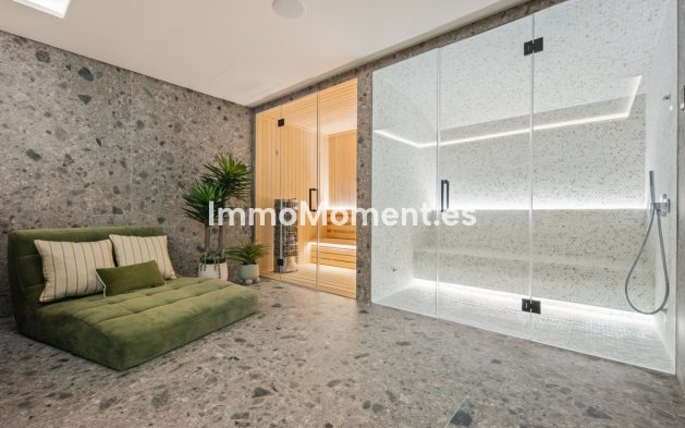 Wiederverkauf - Wohnung - Marbella - Nueva Andalucía