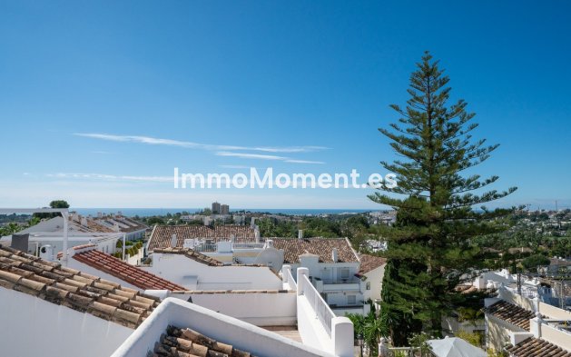 Resale - Townhouse - Marbella - Nueva Andalucía