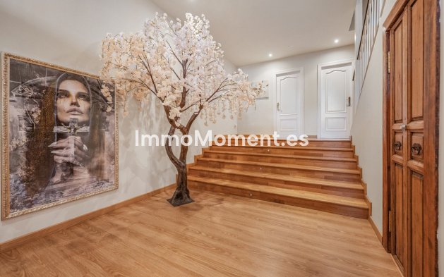 Resale - Townhouse - Marbella - Nueva Andalucía