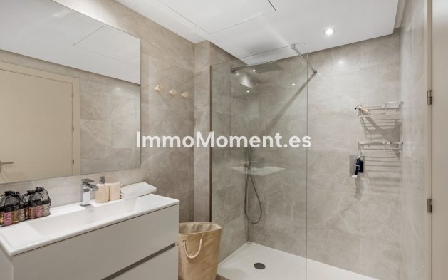 Resale - Apartment - Mijas - La Cala Golf