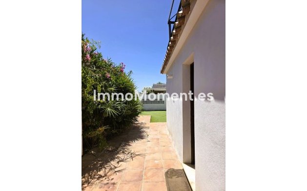 Revente - Villa individuelle - Estepona  - Estepona Centro