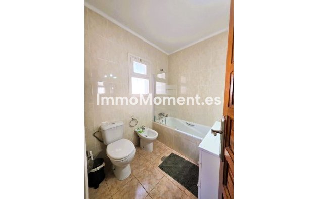 Revente - Villa individuelle - Estepona  - Estepona Centro