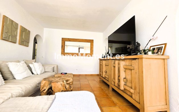 Revente - Villa individuelle - Estepona  - Estepona Centro