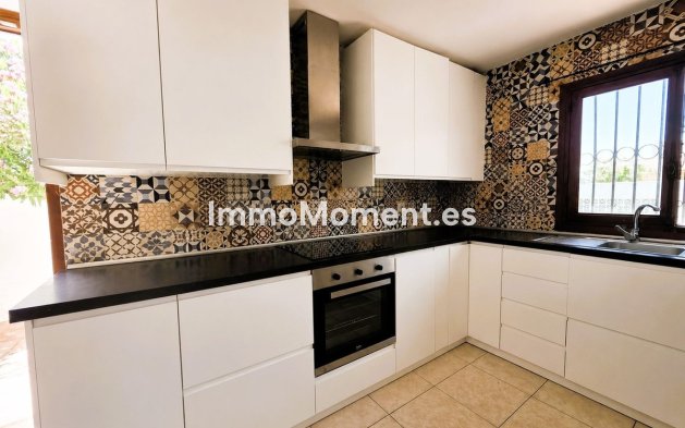 Revente - Villa individuelle - Estepona  - Estepona Centro