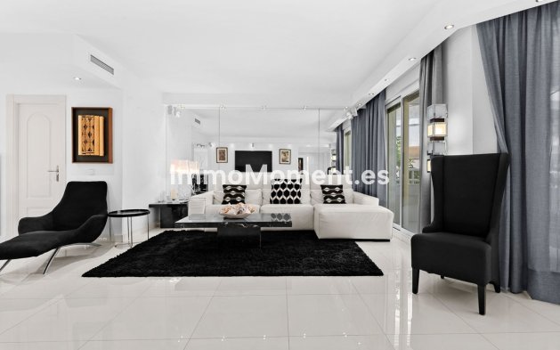 Resale - Apartment - Marbella - Marbella Centro