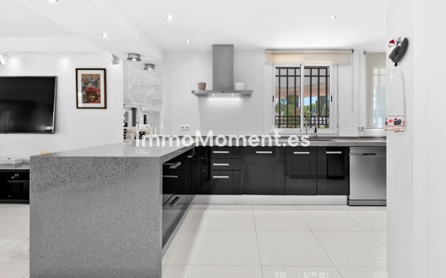 Resale - Apartment - Marbella - Marbella Centro