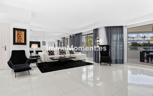 Resale - Apartment - Marbella - Marbella Centro