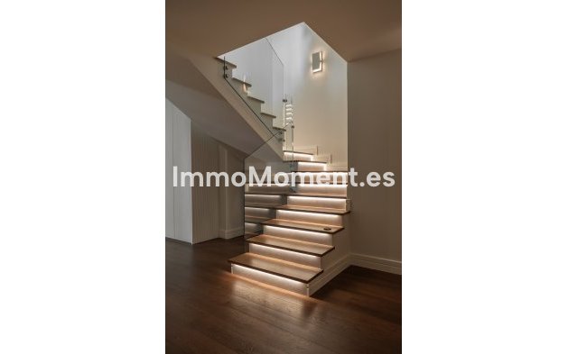 Wiederverkauf - Freistehende Villa - Málaga - Benahavís