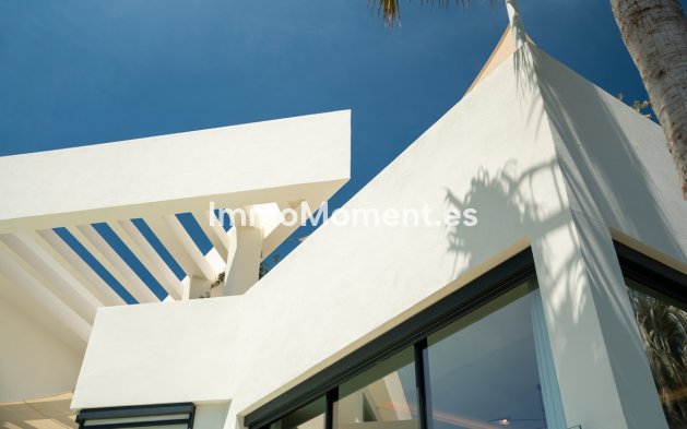 Wiederverkauf - Freistehende Villa - Málaga - Benahavís