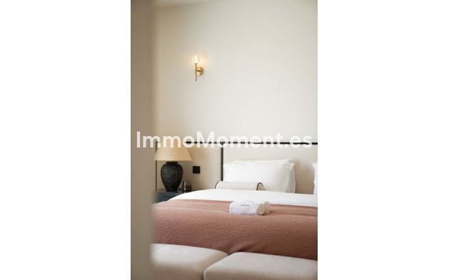 Wiederverkauf - Freistehende Villa - Málaga - Benahavís