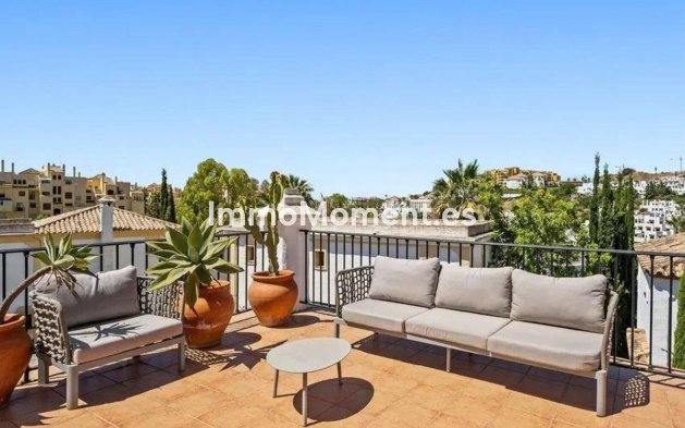 Revente - Villa individuelle - Estepona  - Selwo