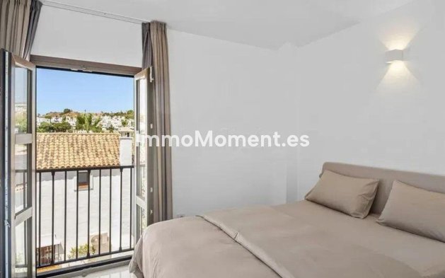 Revente - Villa individuelle - Estepona  - Selwo