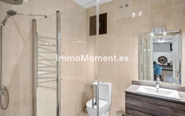 Revente - Villa individuelle - Estepona  - Selwo