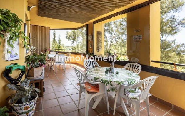 Wiederverkauf - Wohnung - Estepona  - Selwo