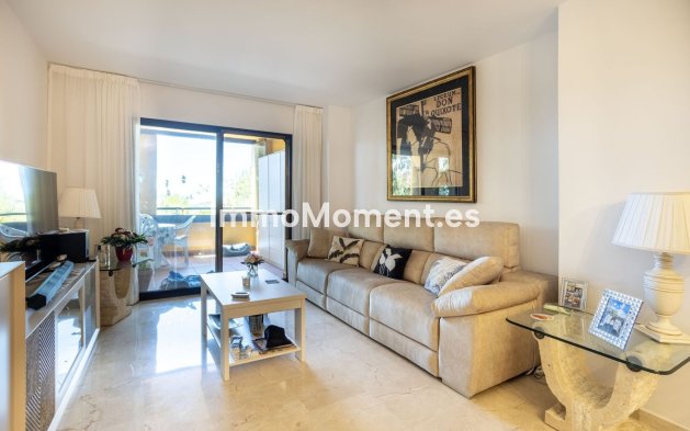 Wiederverkauf - Wohnung - Estepona  - Selwo