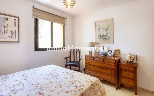 Wiederverkauf - Wohnung - Estepona  - Selwo