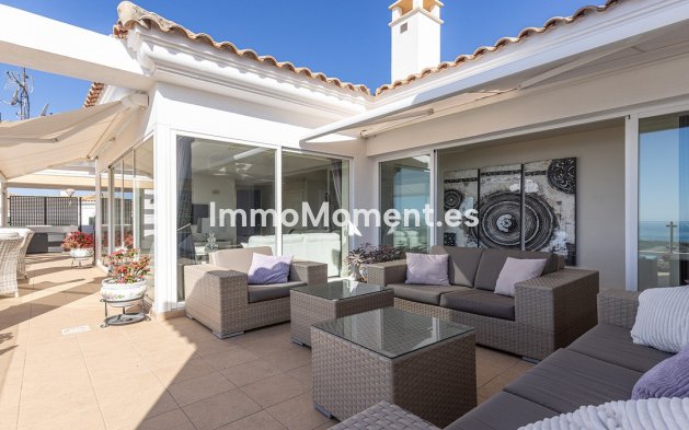 Resale - Apartment - Casares - Doña Julia