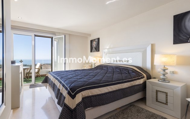 Resale - Apartment - Casares - Doña Julia