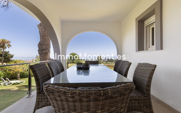 Resale - Detached villa - Manilva
