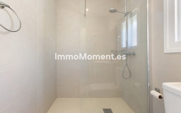 Resale - Detached villa - Manilva