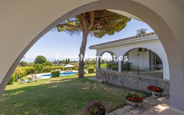 Resale - Detached villa - Manilva