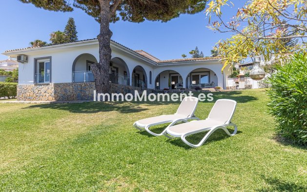 Resale - Detached villa - Manilva