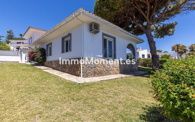 Resale - Detached villa - Manilva