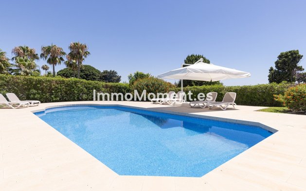 Resale - Detached villa - Manilva