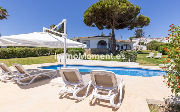 Resale - Detached villa - Manilva