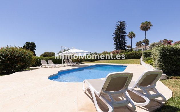 Resale - Detached villa - Manilva