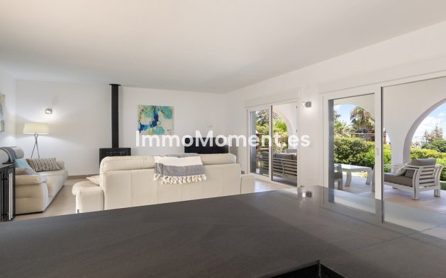 Resale - Detached villa - Manilva