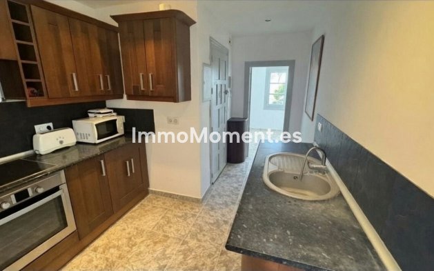Bestaande woning - Appartement - Estepona  - Estepona Centro