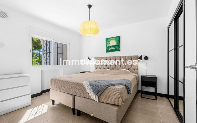 Revente - Appartement - Marbella - Nueva Andalucía