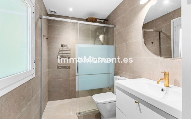 Revente - Appartement - Marbella - Nueva Andalucía