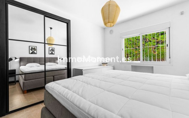 Revente - Appartement - Marbella - Nueva Andalucía