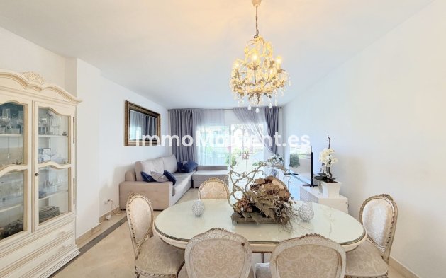 Bestaande woning - Appartement - Estepona  - Estepona Centro