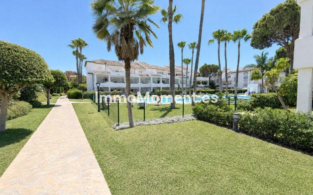 Bestaande woning - Appartement - Estepona  - Estepona Centro