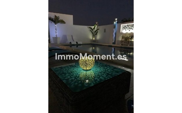 Wiederverkauf - Freistehende Villa - Benalmadena - Benalmadena Centro