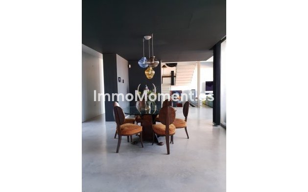 Revente - Villa individuelle - Benidorm - Benidorm Centro
