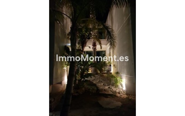 Revente - Villa individuelle - Benidorm - Benidorm Centro