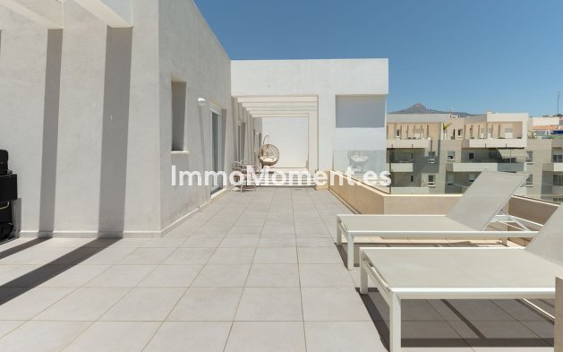 Revente - Appartement - Marbella - Nueva Andalucía