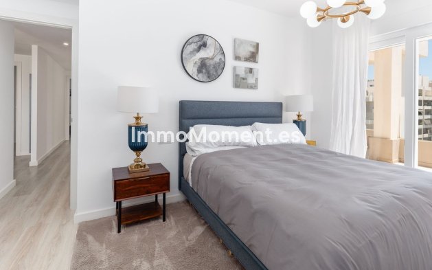 Revente - Appartement - Marbella - Nueva Andalucía