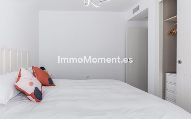 Revente - Appartement - Marbella - Nueva Andalucía