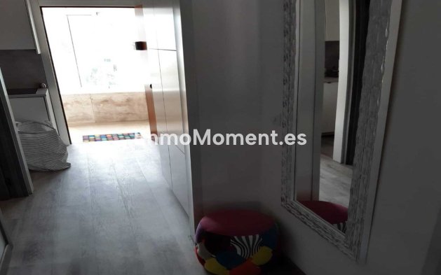Revente - Appartement - Torremolinos - La Carihuela