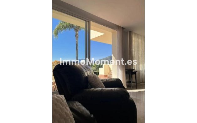 Resale - Apartment - Benahavís - Benahavís Centro