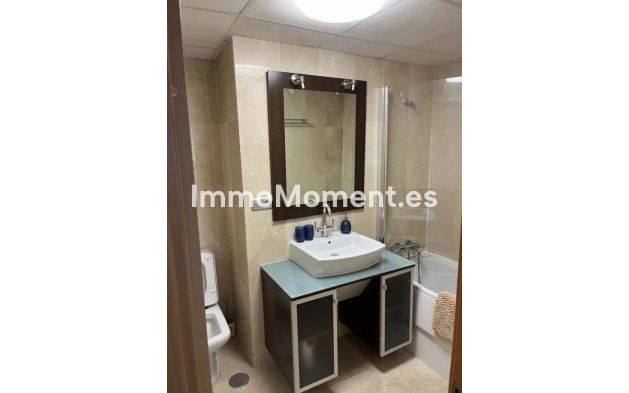 Resale - Apartment - Benahavís - Benahavís Centro