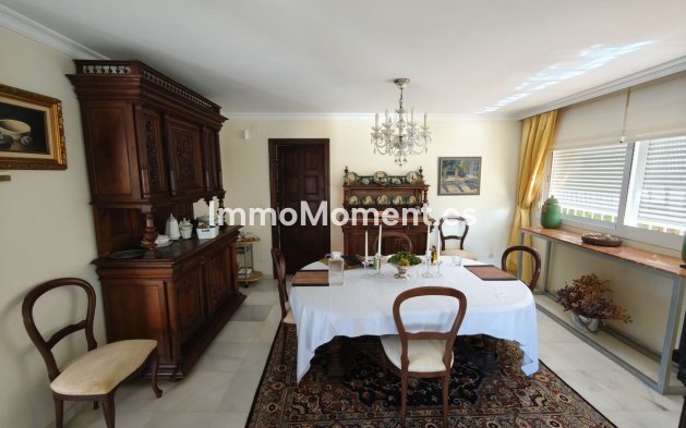 Bestaande woning - Vrijstaande villa - Marbella - Nueva Andalucía